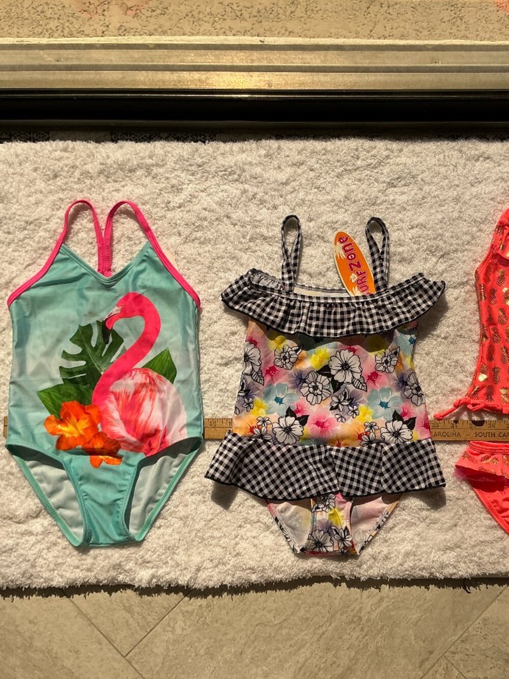 3 Swimsuits Bundle NWT SZ 4/5 (2‎ one pc & 1 tankini set) - Picture 2 of 13